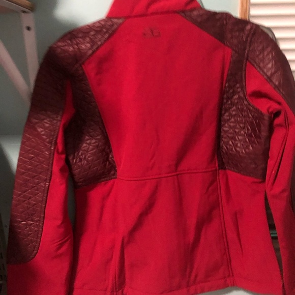 Jacket - Picture 8 of 8